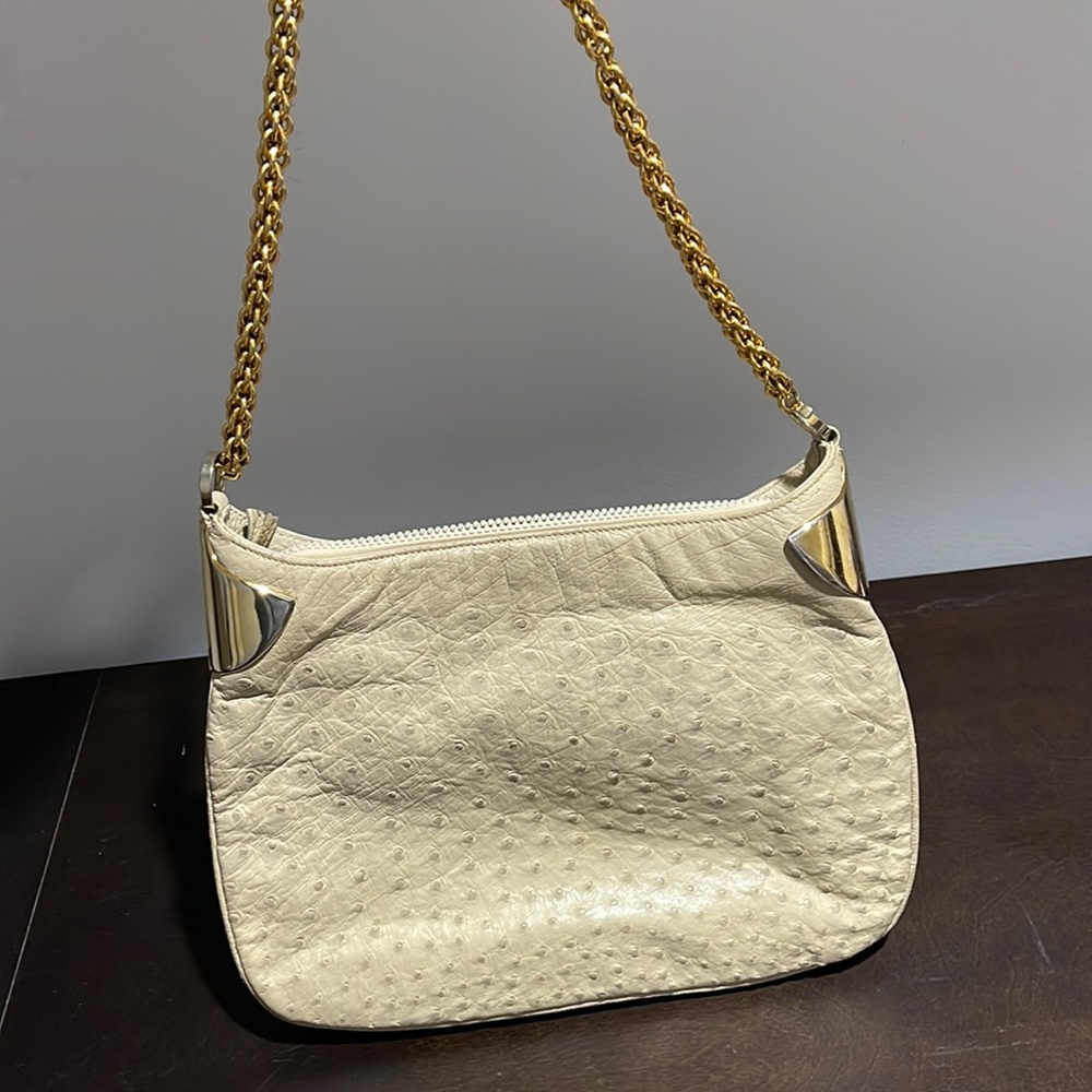 Vintage Nude Ostrich Leather Gucci Gold Chain Shoulder Bag